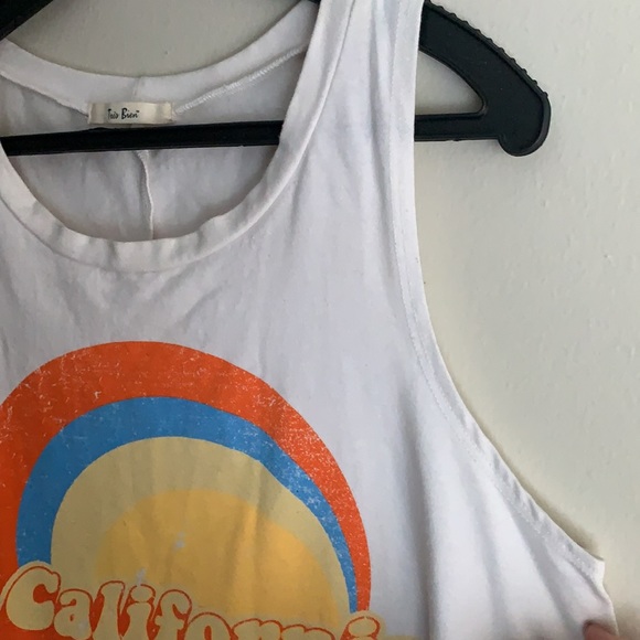 Très Bien “California Dreaming” Retro Crop Top - Picture 6 of 7